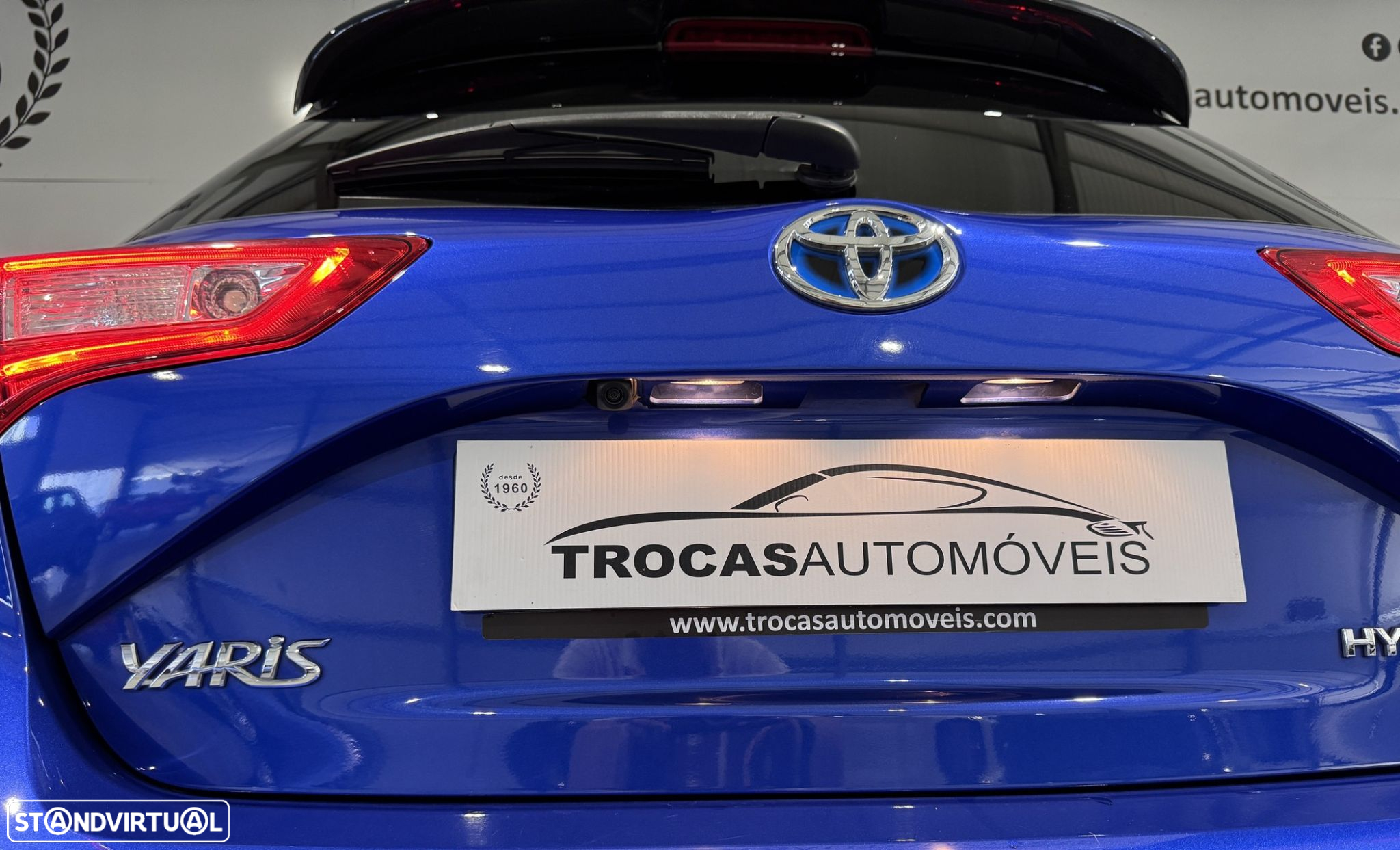 Toyota Yaris 1.5 HSD Exclusive+P.Luxury - 14