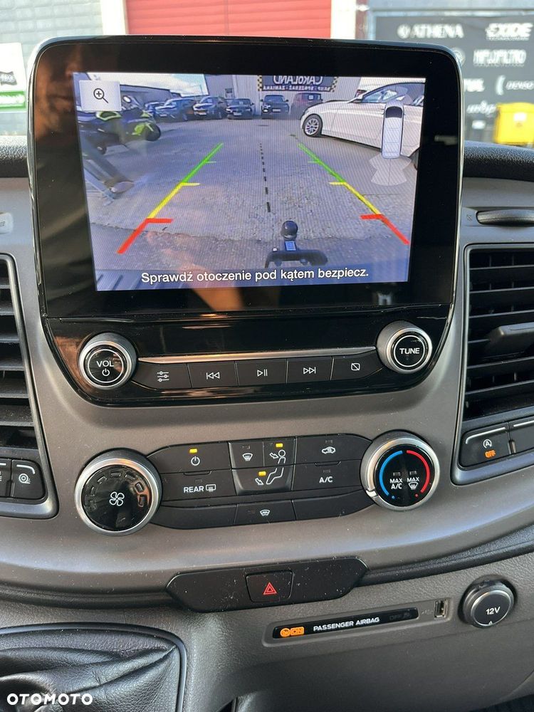 Ford Transit Custom - 13