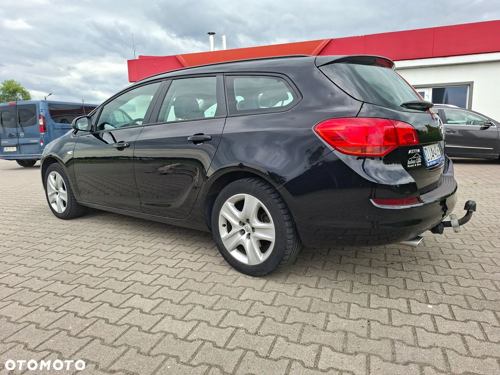 Opel Astra - 3