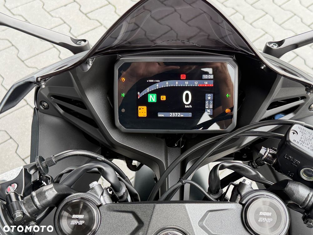 Honda CBR - 25