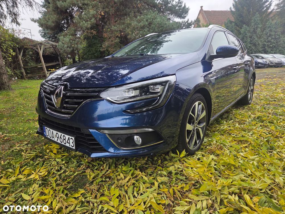 Renault Megane ENERGY TCe 130 EDC BOSE EDITION - 10