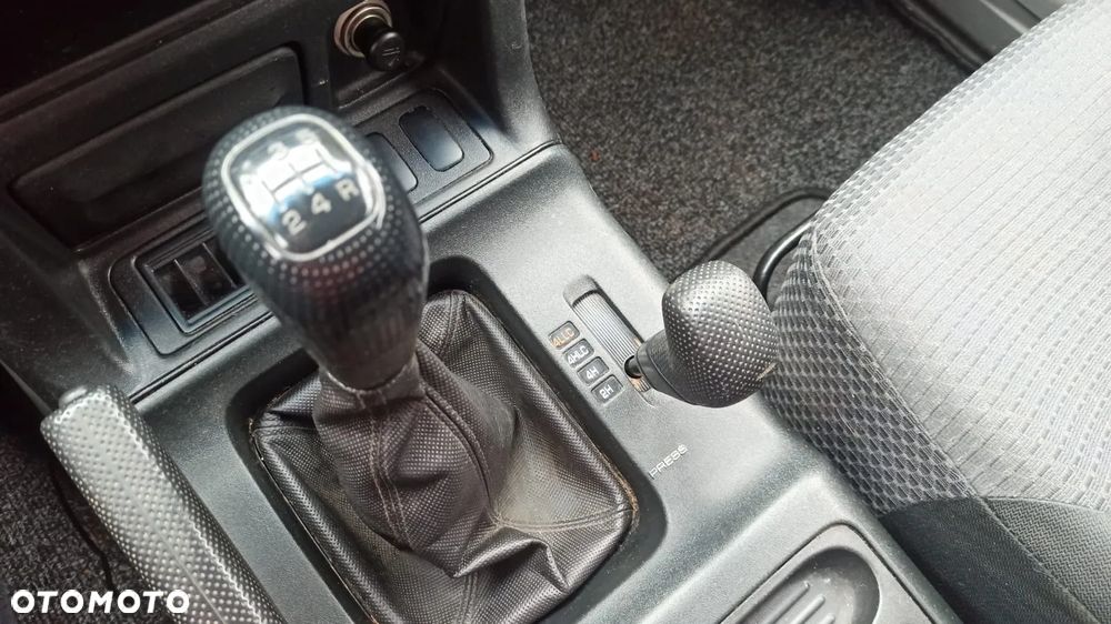 Mitsubishi Pajero 3.2 DI-D Elegance - 16