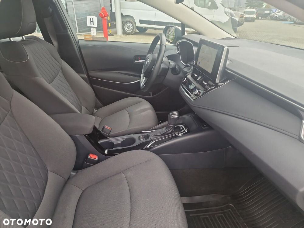 Toyota Corolla 1.8 Hybrid Comfort - 9
