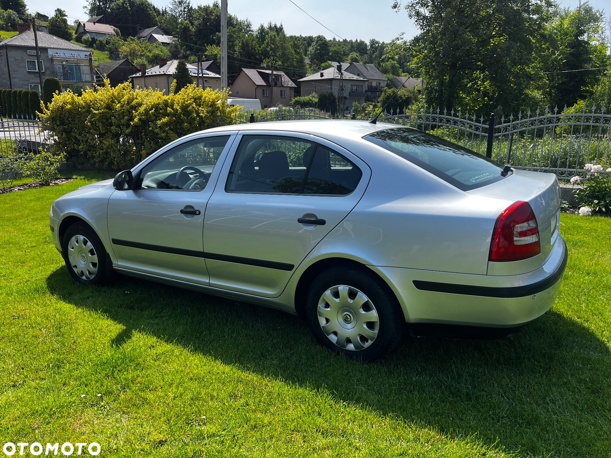Skoda Octavia 1.6 FSI Ambiente - 3