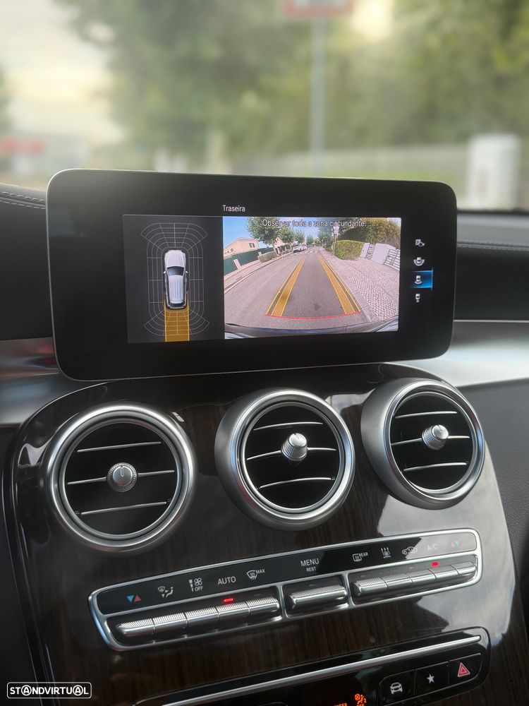 Mercedes-Benz GLC 300 de 4Matic 9G-TRONIC AMG Line - 34