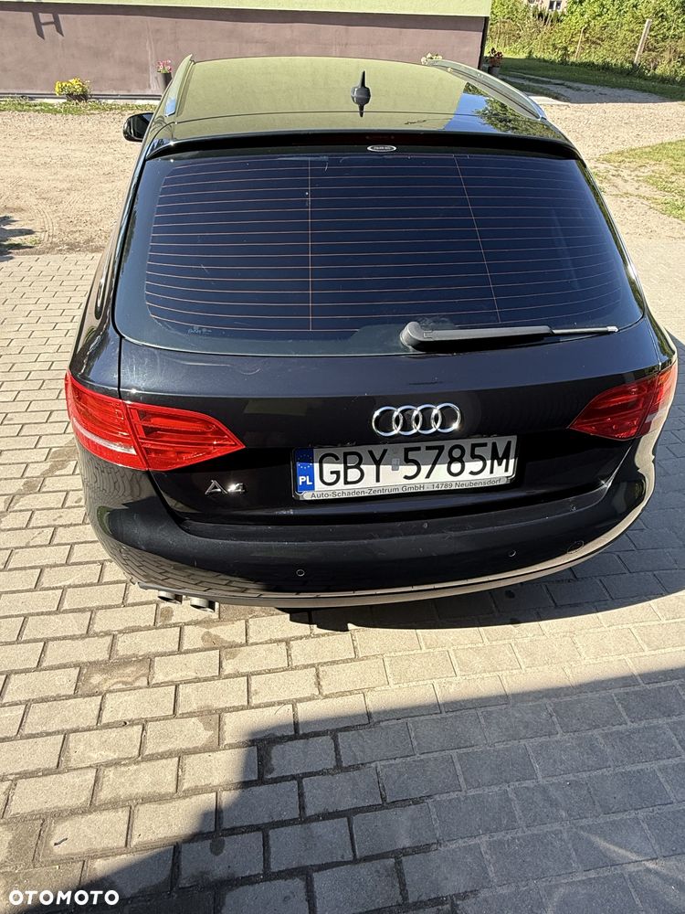 Audi A4 Avant - 6
