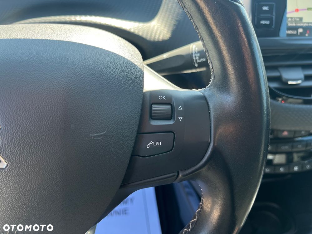 Peugeot 2008 PureTech 130 Allure - 9