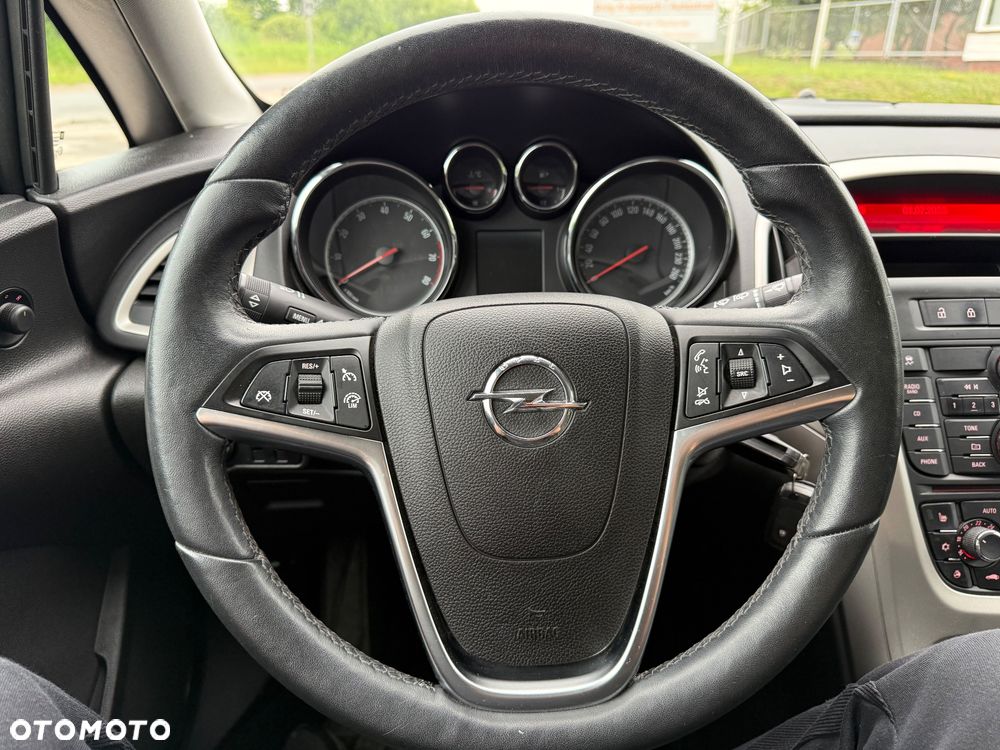 Opel Astra 1.4 Turbo - 12