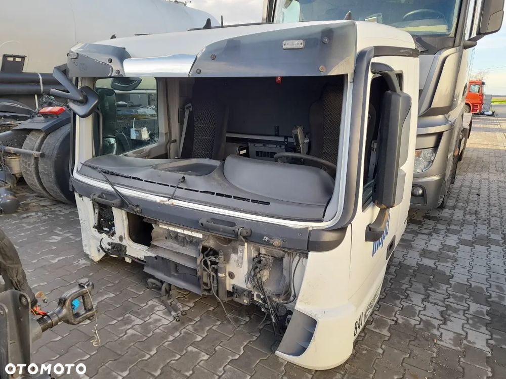 Kabina Mercedes Actros MP2 MP3 dzienna - 1