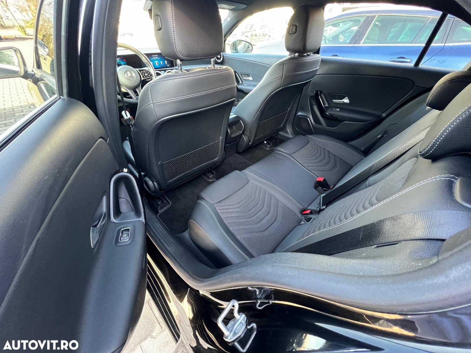 Mercedes-Benz A - 9