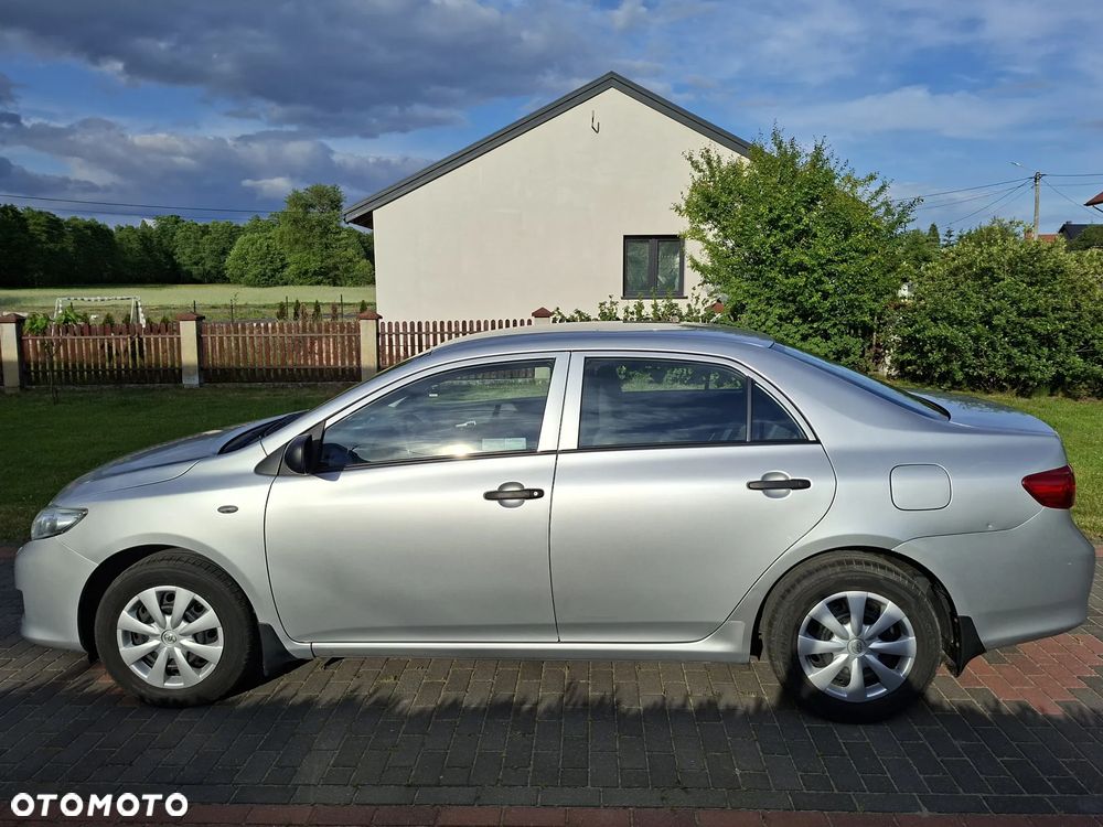 Toyota Corolla 1.4 VVT-i Terra - 3