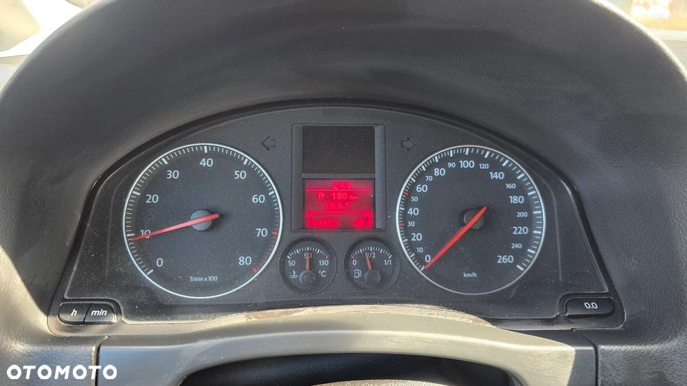 Volkswagen Golf Plus 1.6 Comfortline - 35