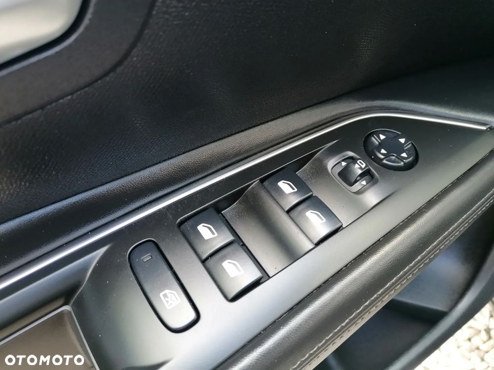 Peugeot 3008 BlueHDi 150 Stop & Start Business-Line - 27