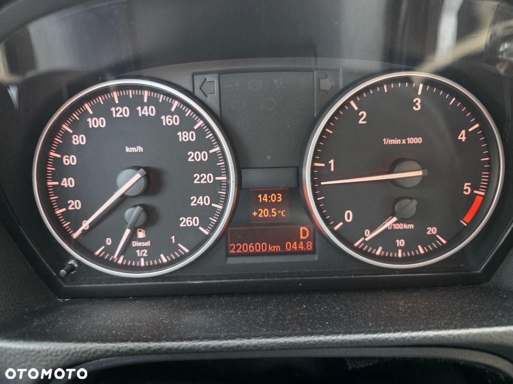BMW Seria 3 - 24