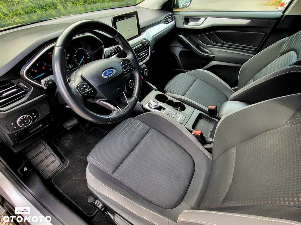 Ford Focus - 11