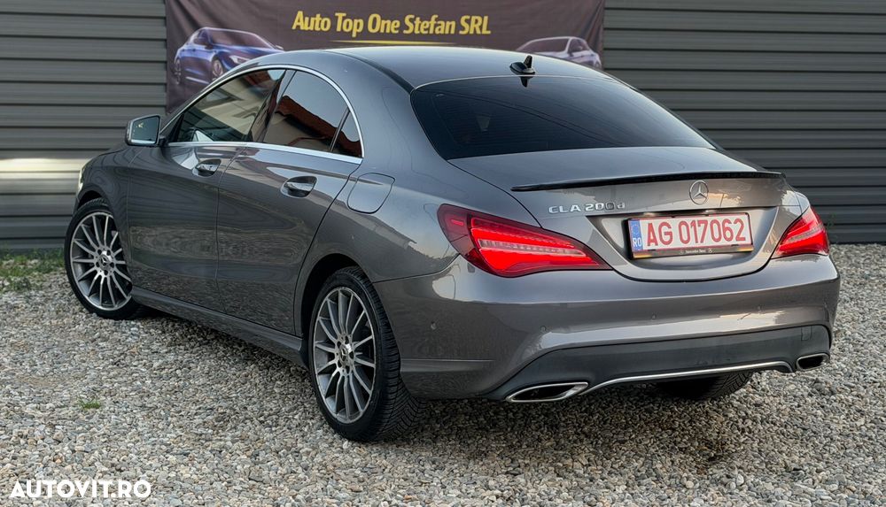 Mercedes-Benz CLA 200 - 4