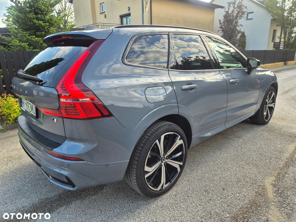 Volvo XC 60 B4 D AWD Plus Dark - 9