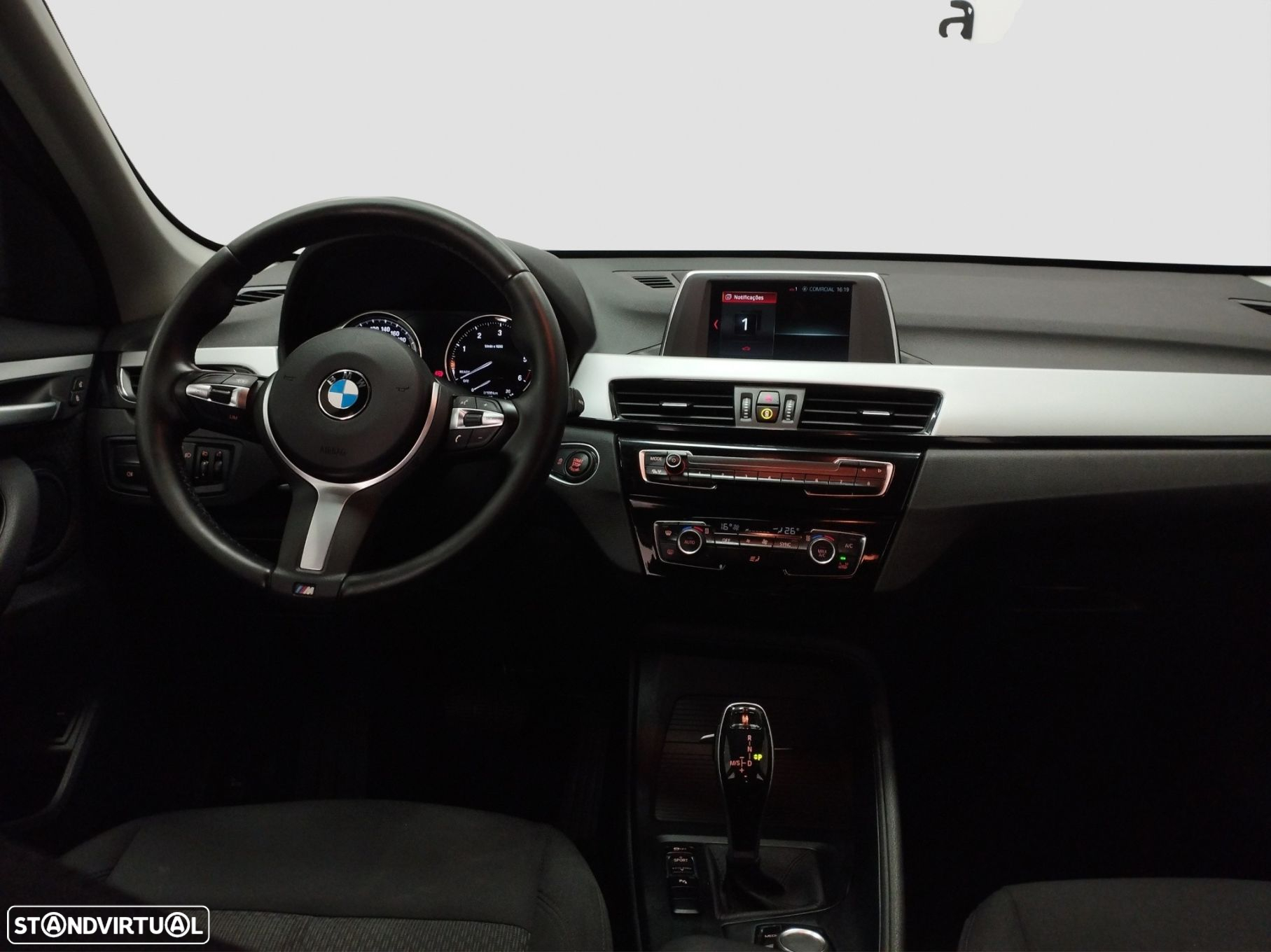 BMW X1 16 d sDrive Auto - 9
