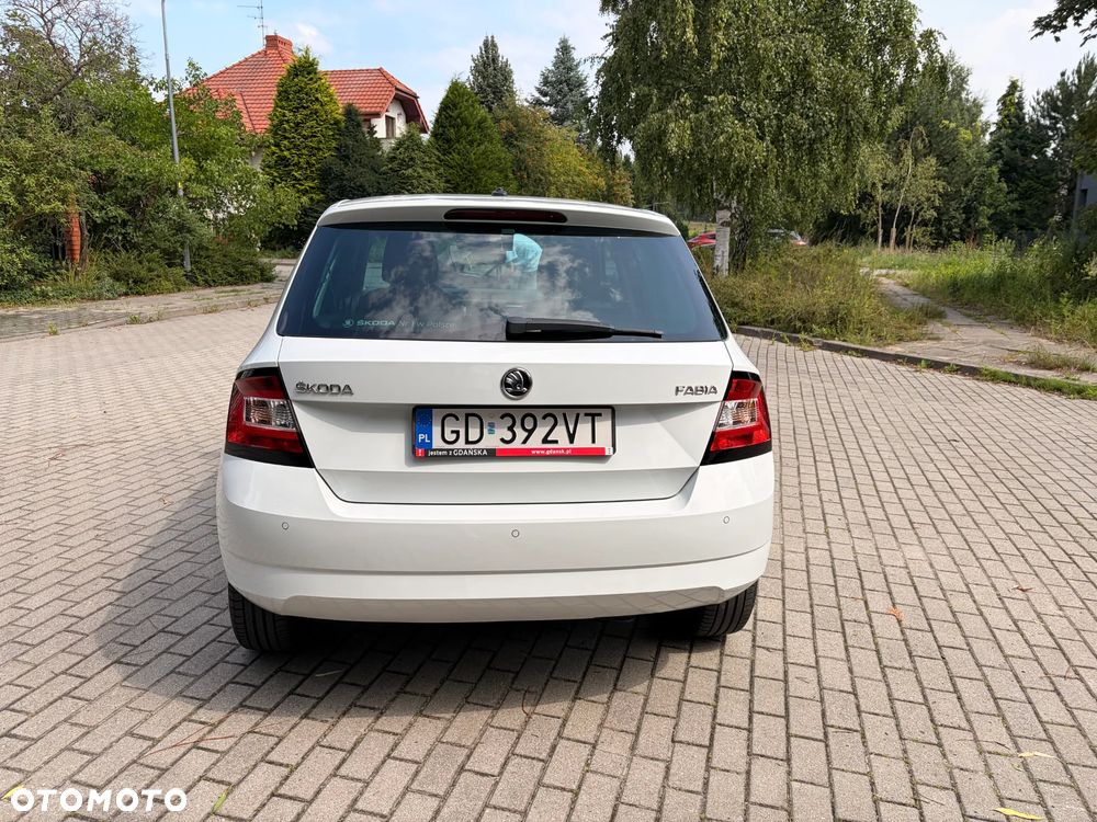 Skoda Fabia - 4