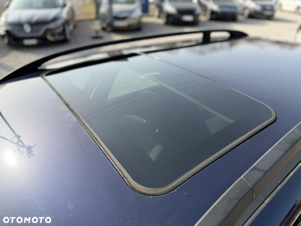 BMW Seria 3 318i - 17