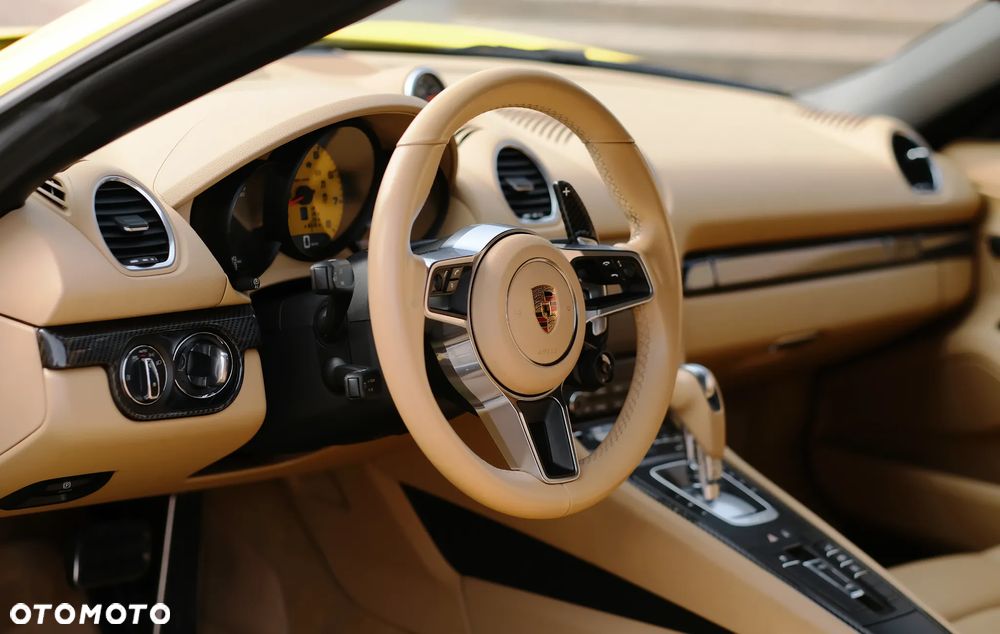 Porsche 718 Boxster S PDK - 35