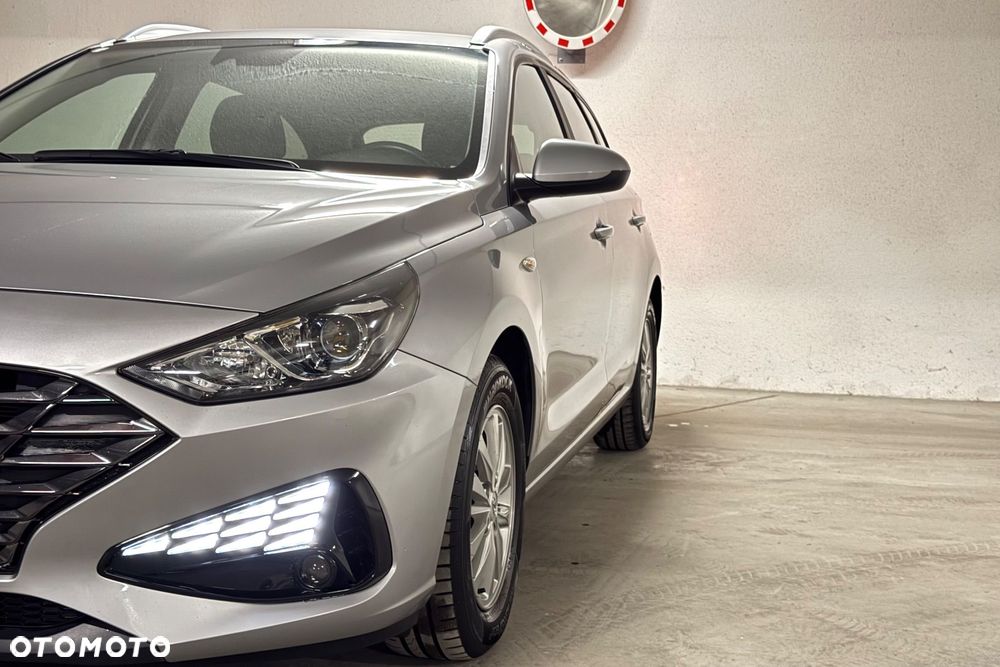 Hyundai i30 1.0 T-GDI Modern - 9