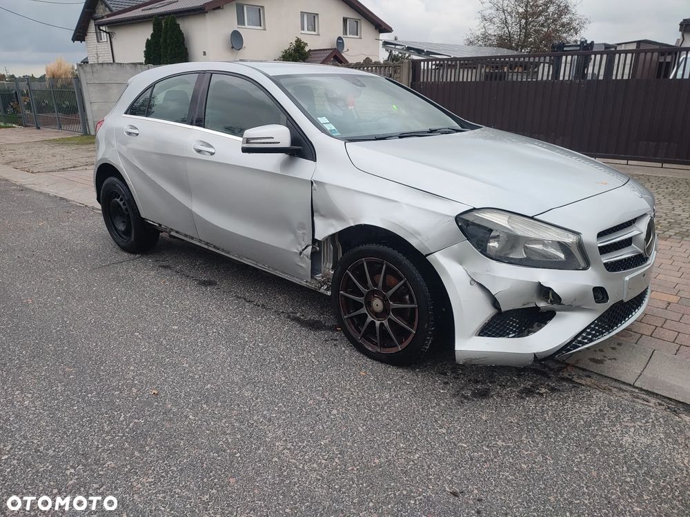 Mercedes-Benz Klasa A 180 d Progressive - 12