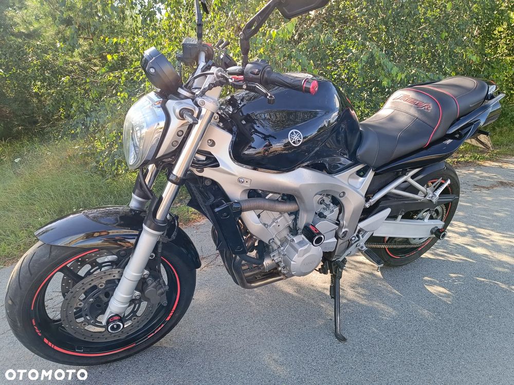 Yamaha FZ6 - 4