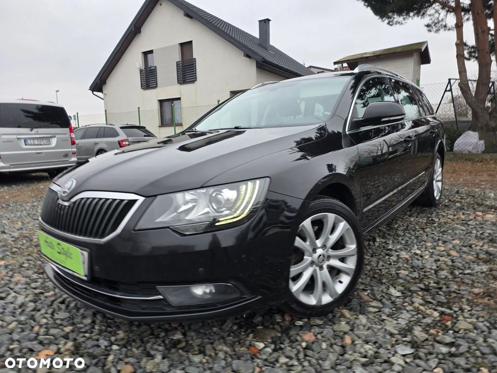 Skoda Superb 2.0 TDI Ambition Outdoor DSG - 2