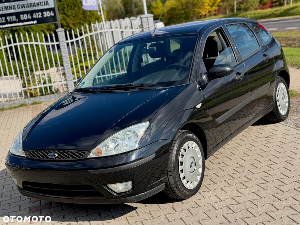 Ford Focus 1.6 Futura - 21