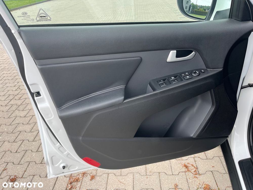 Kia Sportage 1.6 GDI Business Line M 2WD - 22