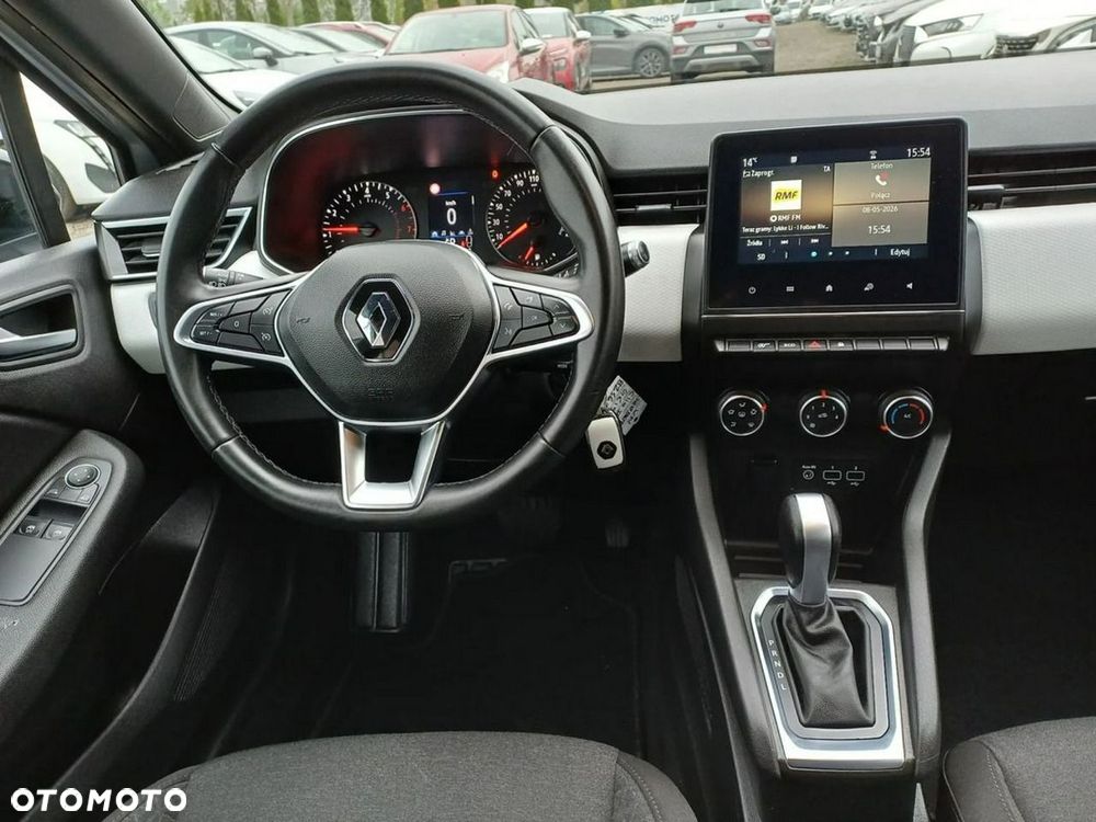Renault Clio - 22
