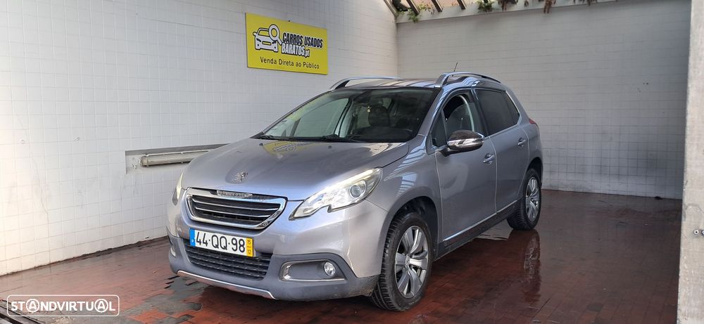 Peugeot 2008 1.2 PureTech Allure - 1