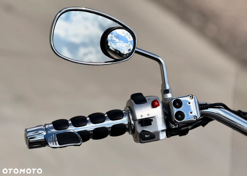 Suzuki VL 1500 Intruder LC - Boulevard C90 - 15