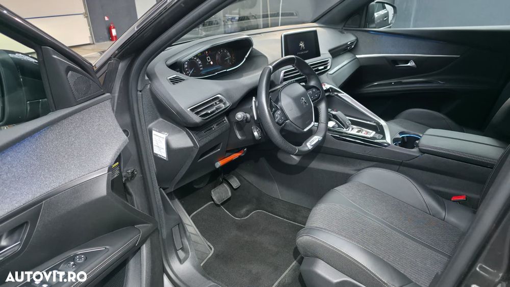 Peugeot 5008 PureTech 130 EAT8 Stop & Start GT - 13