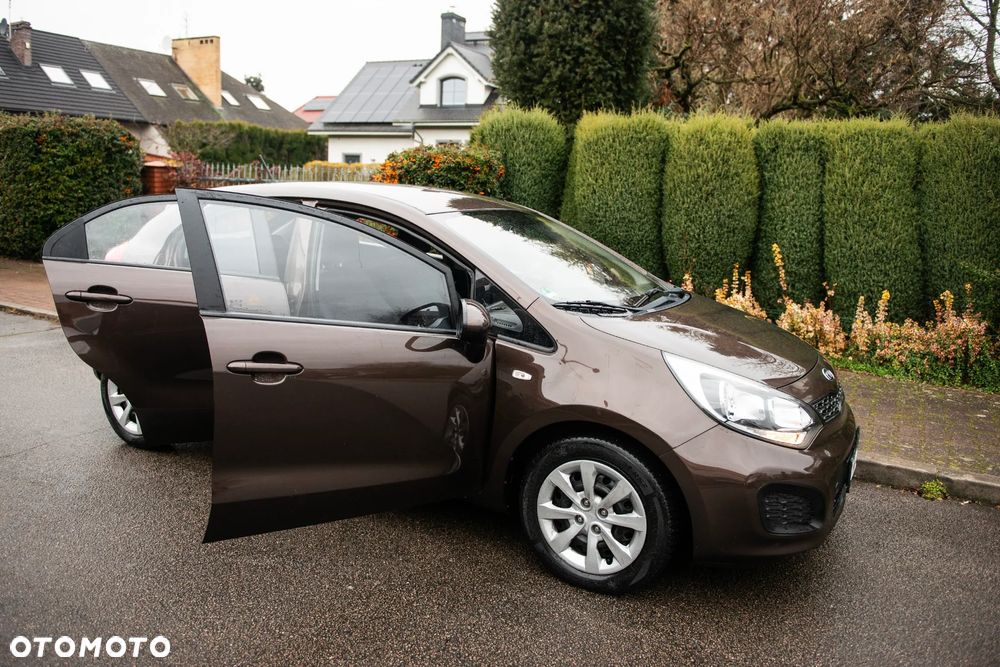 Kia Rio 1.2 Business Line - 15