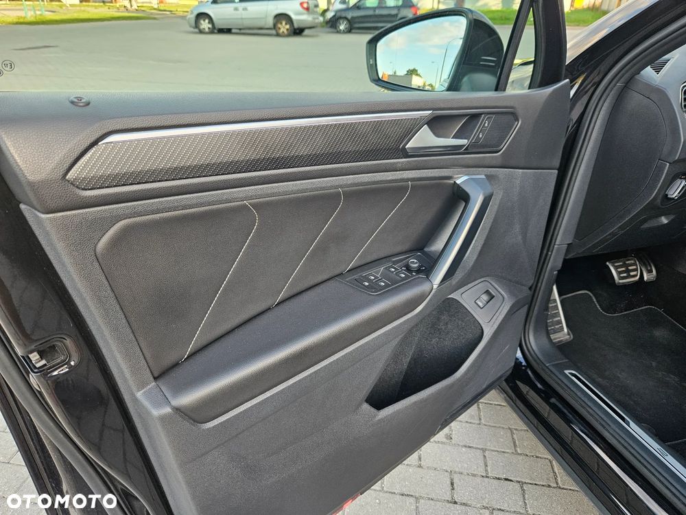 Volkswagen Tiguan 1.5 TSI EVO R-Line DSG - 18