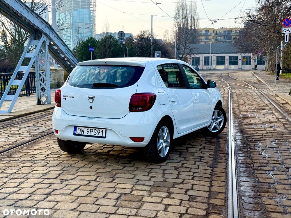Dacia Sandero - 4