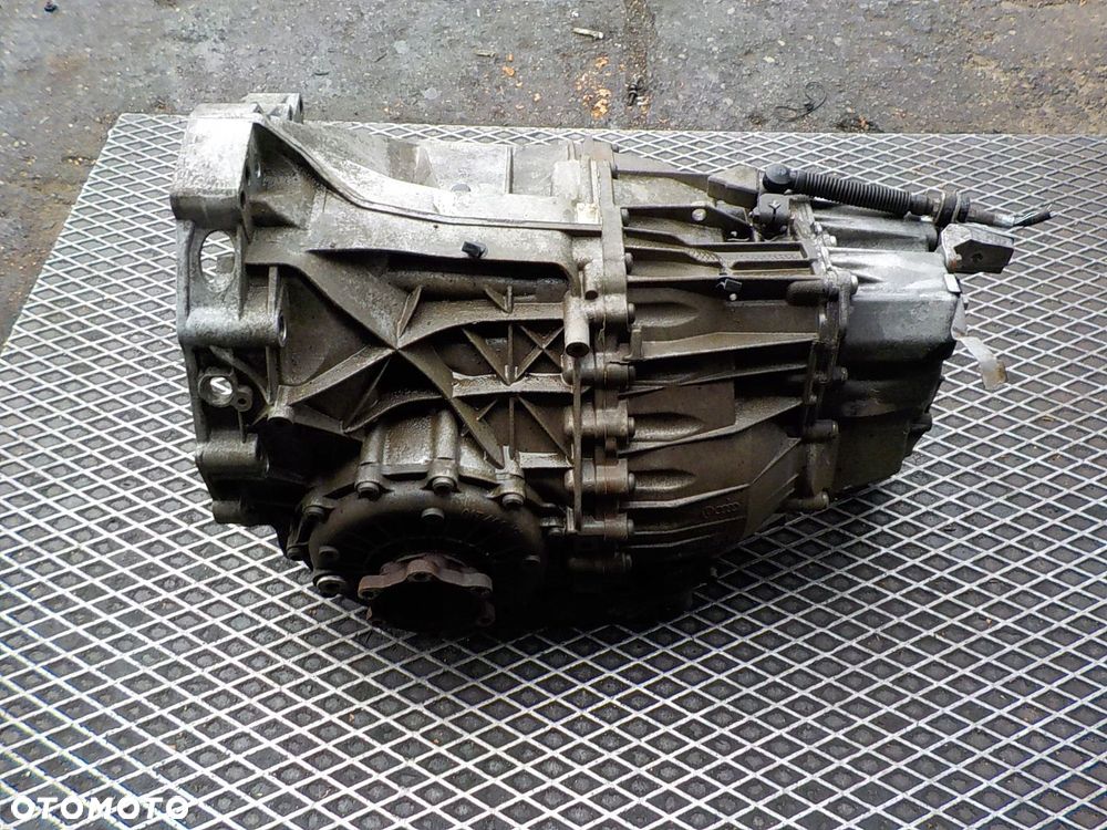 AUDI A4 B7 2.0 TDI SKRZYNIA BIEGÓW KTS - 5
