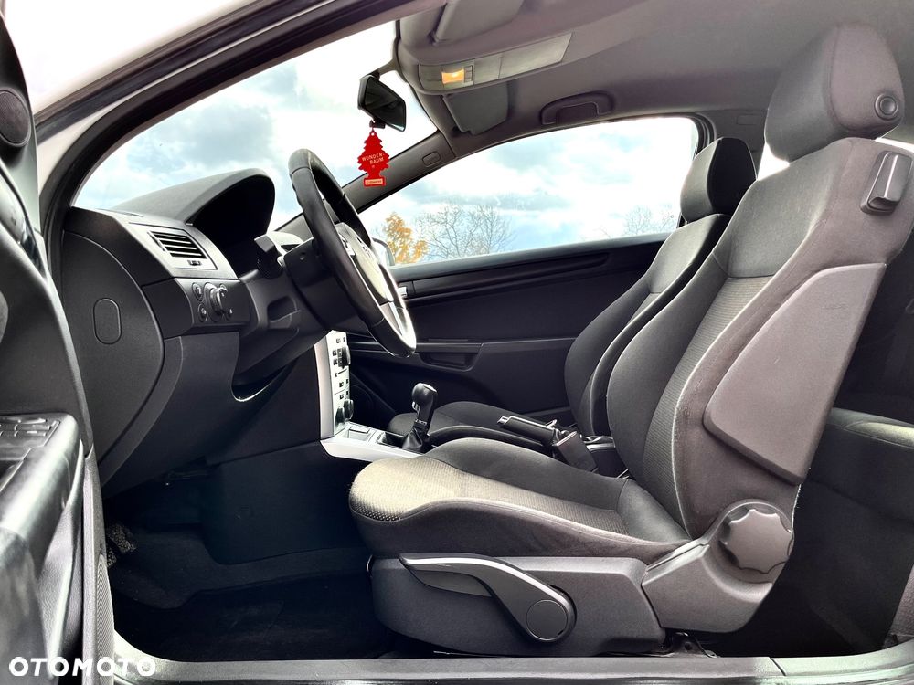 Opel Astra ver-iv-gtc-1-4-active - 14