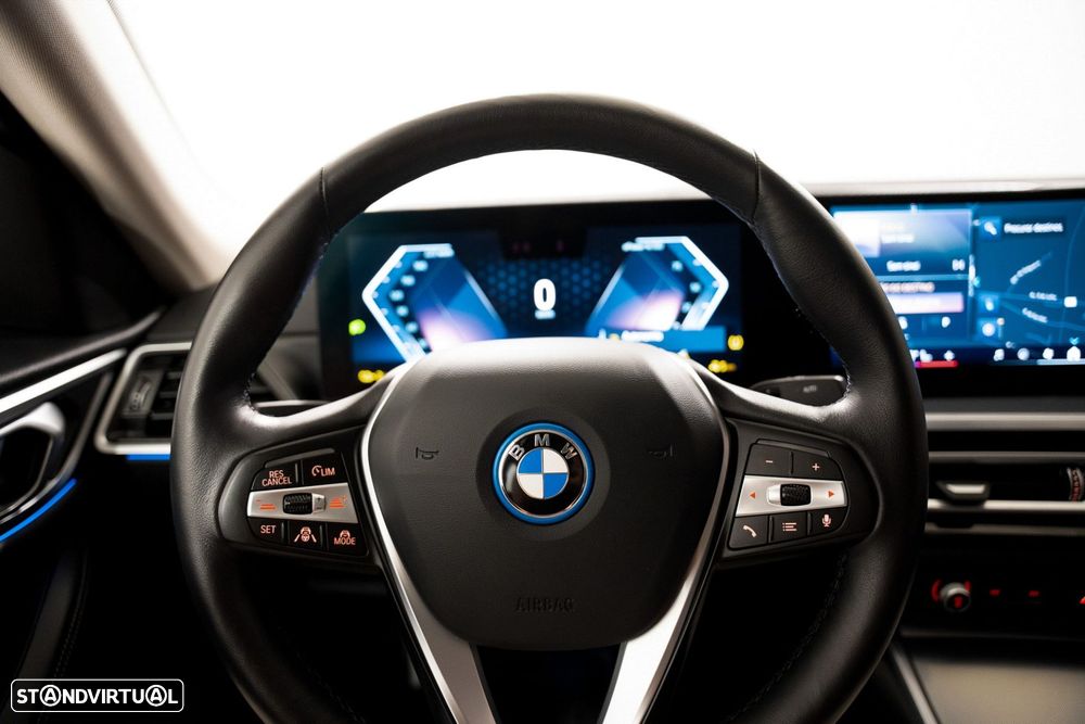 BMW i4 eDrive35 - 10