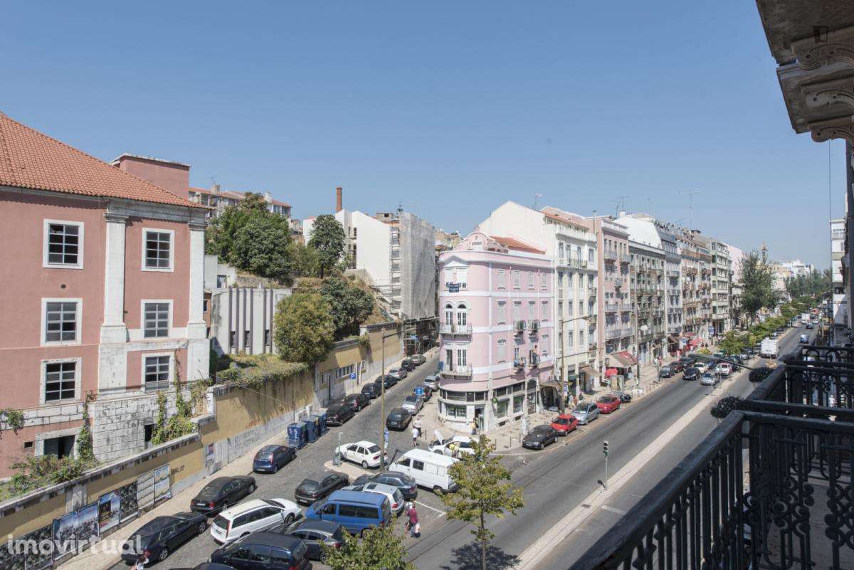 Quarto - localizado em Intendente Lisbon - Grande imagem: 5/21