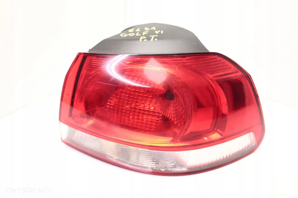 VW GOLF VI 6 HB 08R- LAMPA PRAWA TYLNA PRAWY TYŁ