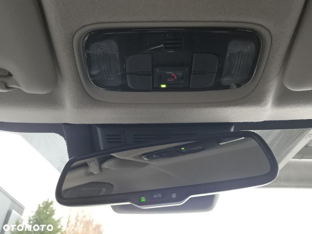 Toyota Yaris Hybrid 1.5 Comfort - 18