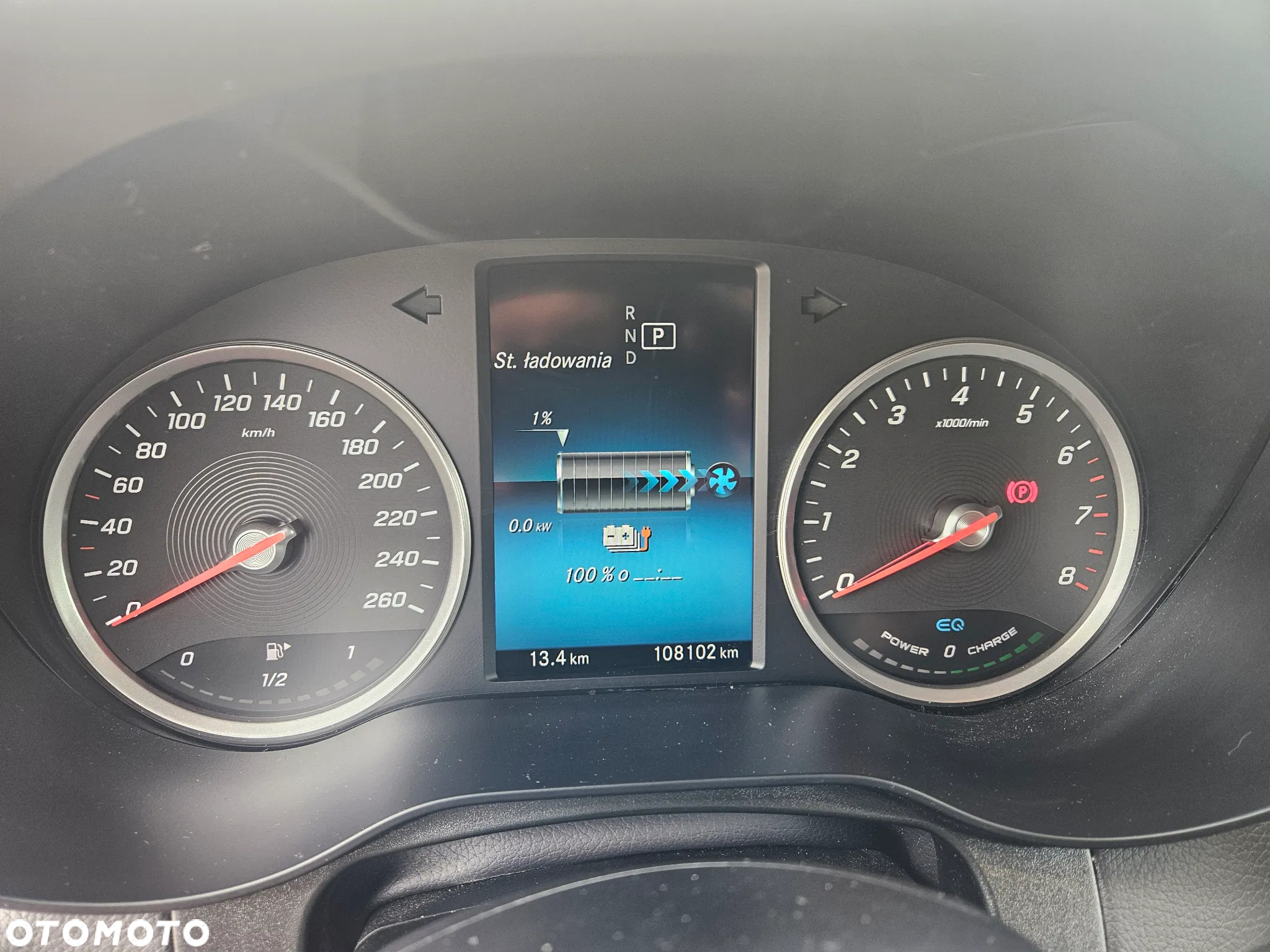 Mercedes-Benz GLC 300 e 4-Matic - 33