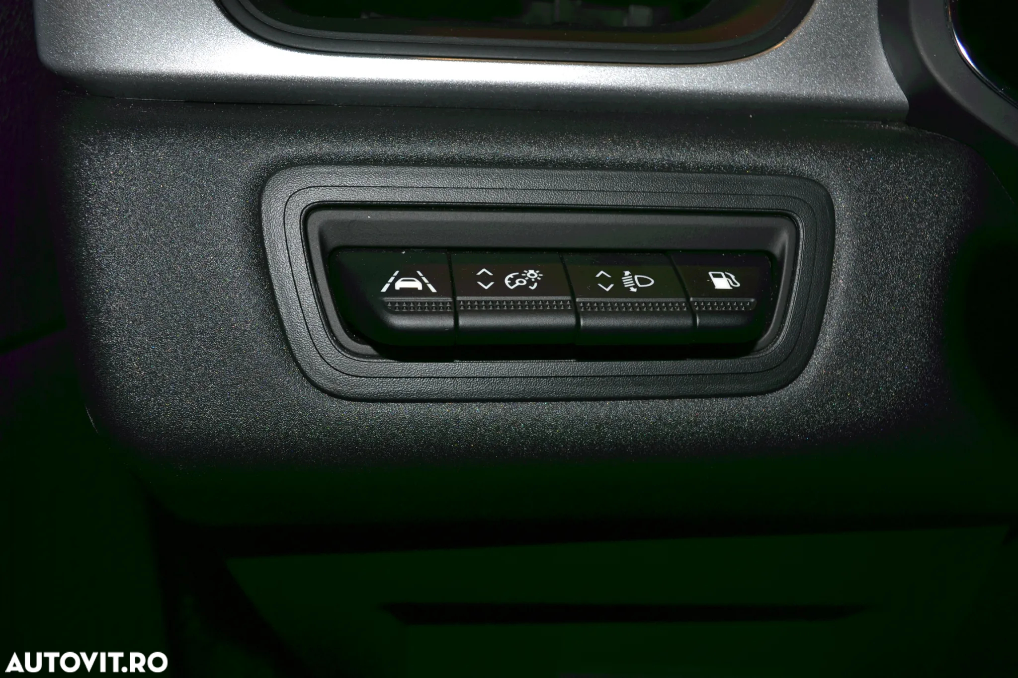 Renault Captur E-Tech PHEV 160 Equilibre - 16