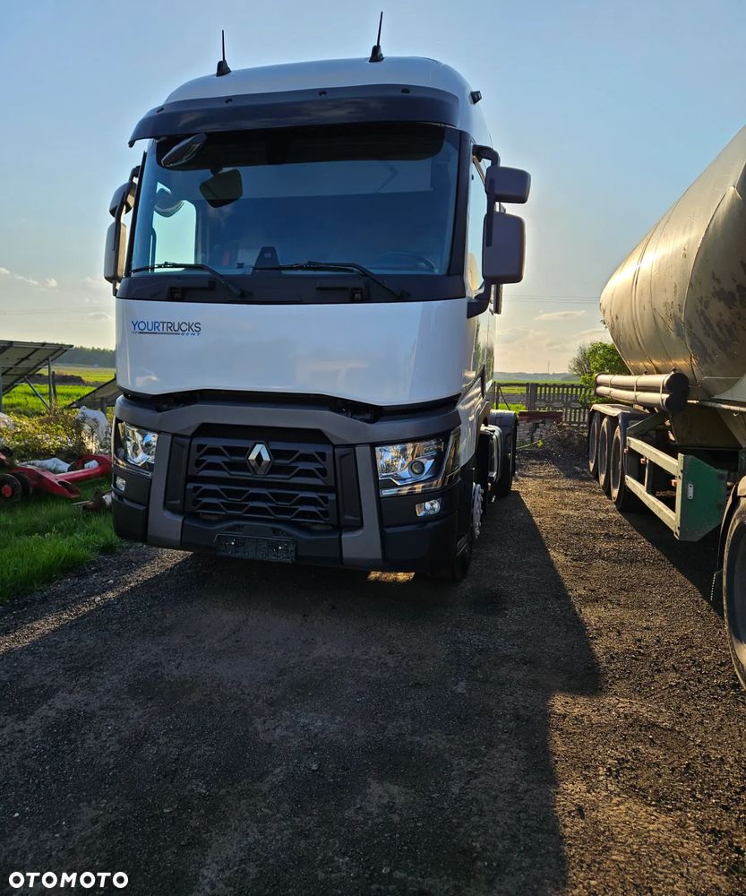 Renault T440 - 1