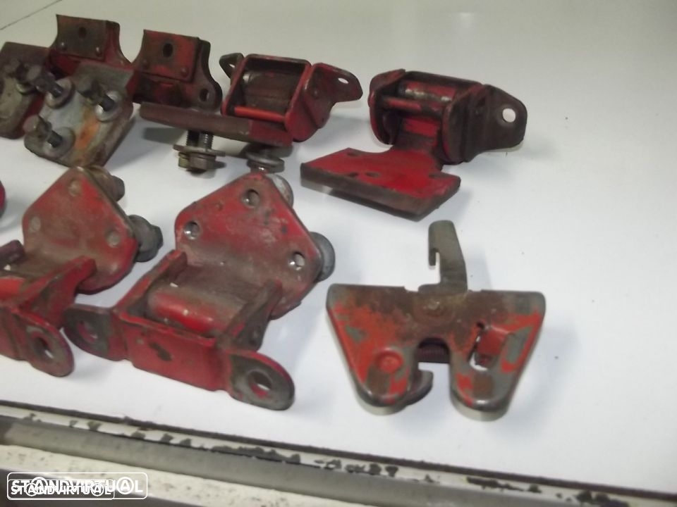 datsun 1200 dobradiças das portas + fecho do capot - 2