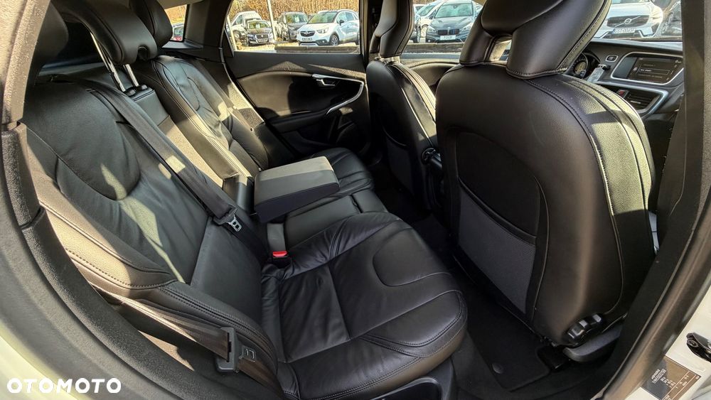 Volvo V40 D3 Geartronic Ocean Race - 19