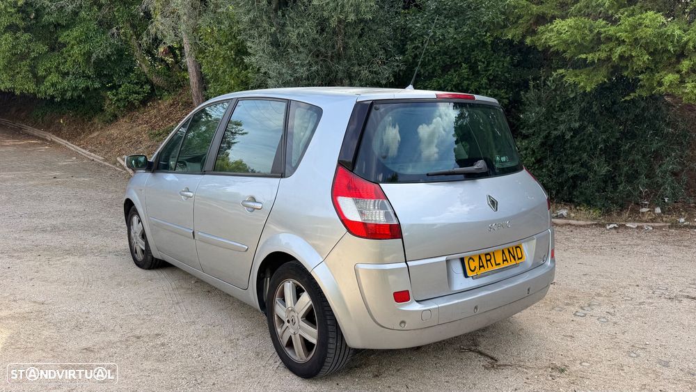 Renault Scénic 1.5 dCi SE Exclusive — fotografia 5